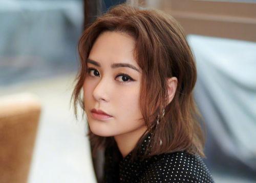 娱乐吃瓜女明星背景